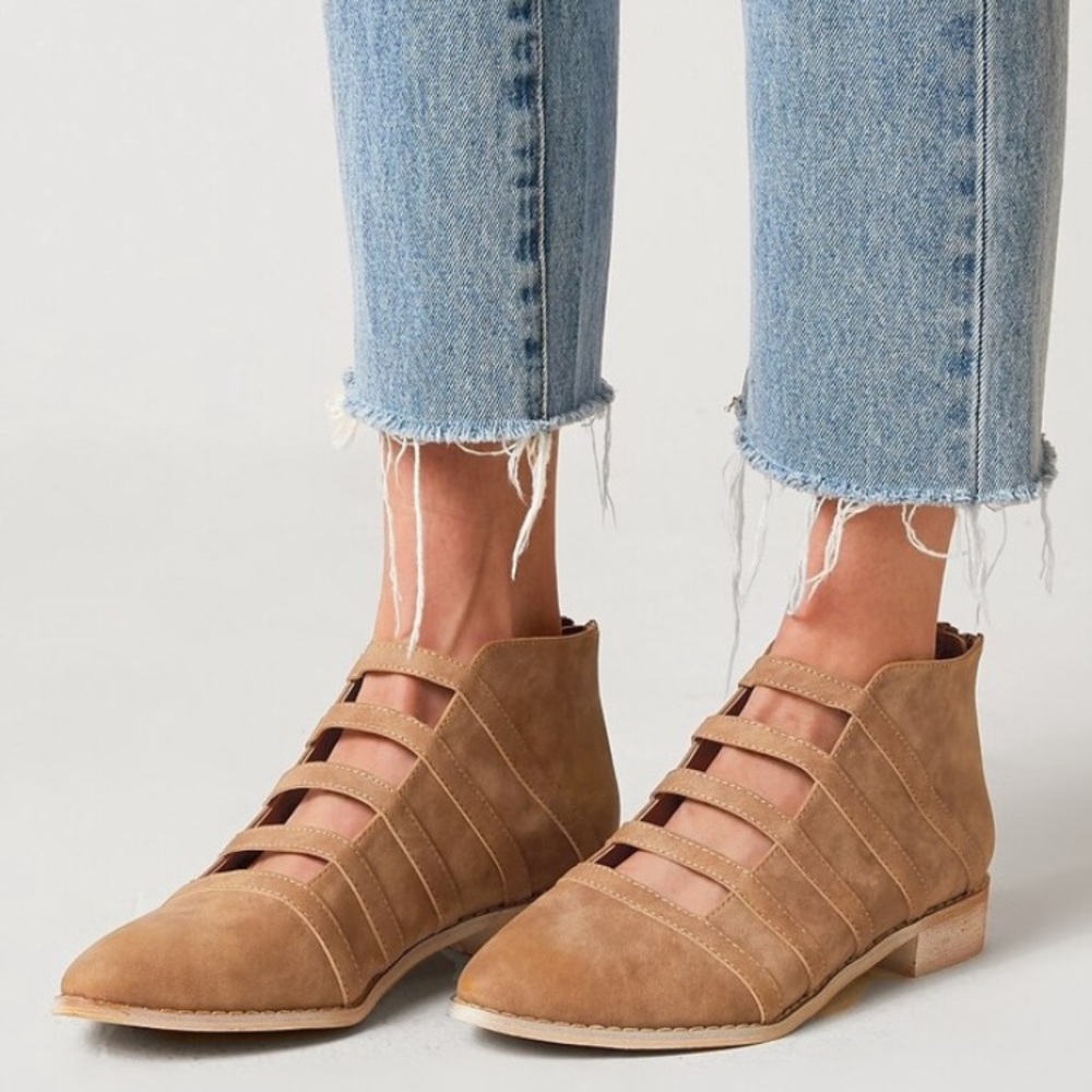 The Buckle Mi.iM Ankle Boots